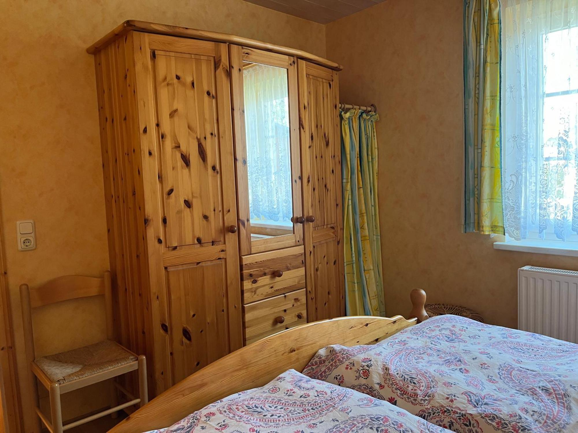 Ferienwohnung "Seemoewe" ボルン エクステリア 写真